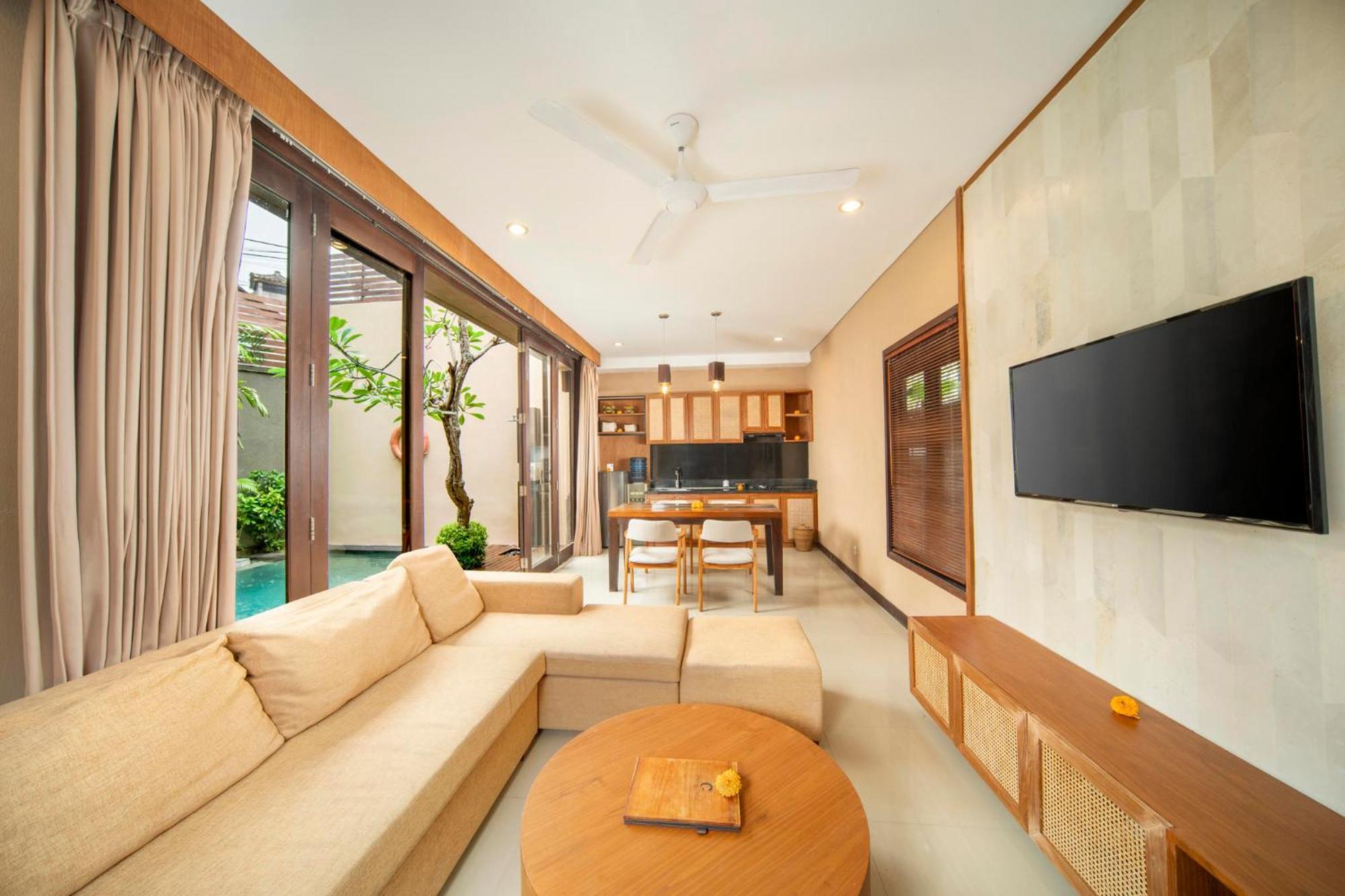 Canggu Circle Villa By Ini Vie Hospitality المظهر الخارجي الصورة