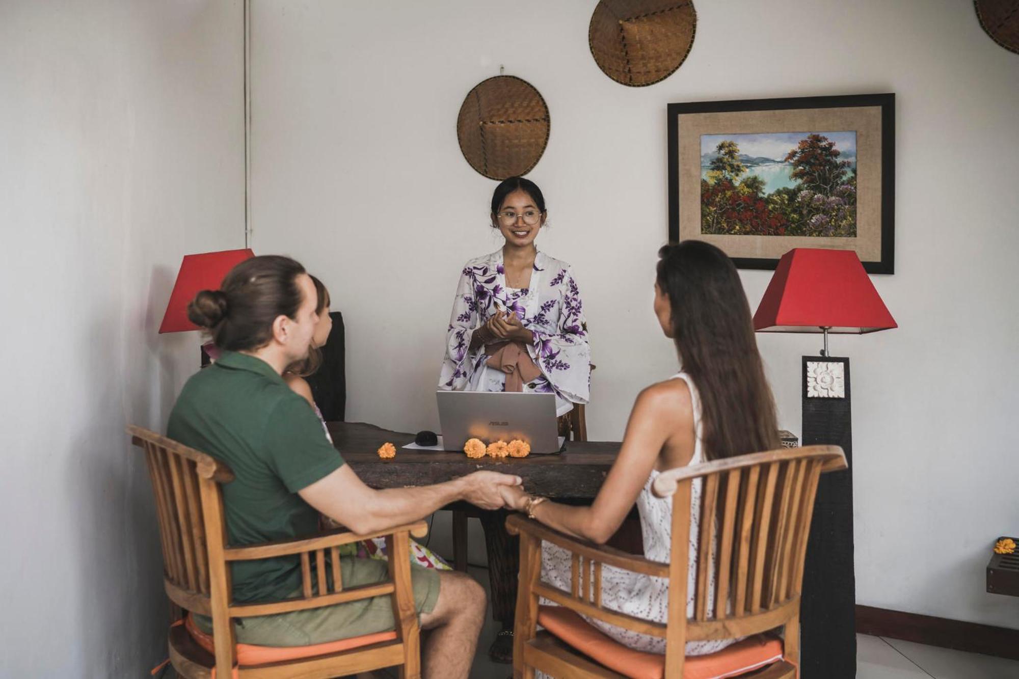 Canggu Circle Villa By Ini Vie Hospitality المظهر الخارجي الصورة